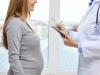 Когда перестает болеть грудь при беременности: норма и возможные опасности